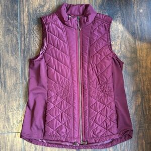 Maurices Quilted Zip-Up Vest Maroon size L (D)
